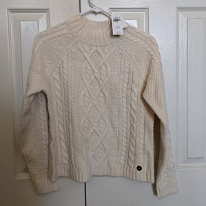 A&F Cable Knit Sweater - small, white
